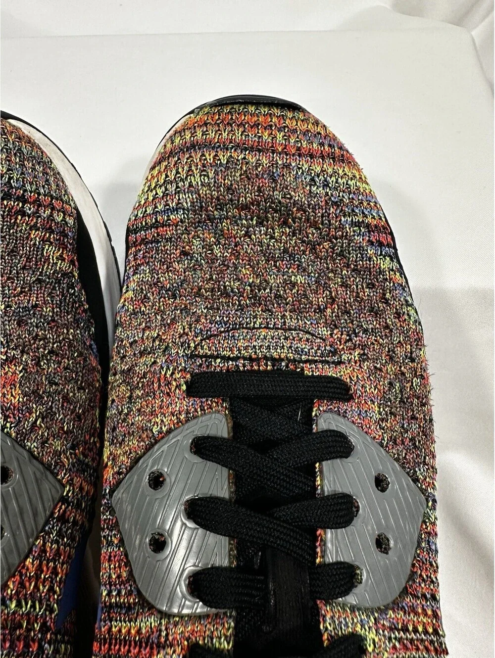 Nike Air Max 90 Flyknit Multicolor 881109-001 Men’s 7.5 / Women’s 9